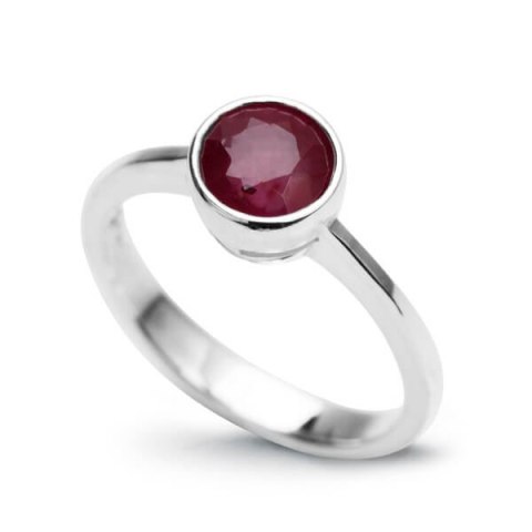 Srebrny pierścionek PDR4394 - Rubin Srebrny pierścionek PDR4394 - Rubin